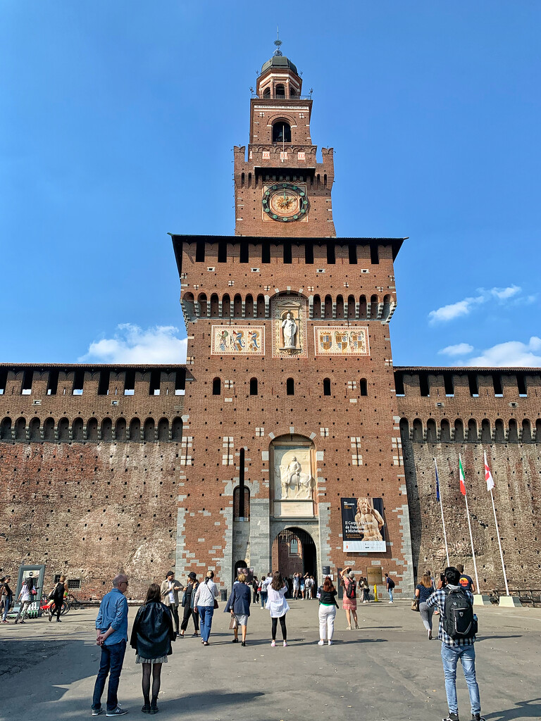 Castello Sforzesco entrance.  by cocobella