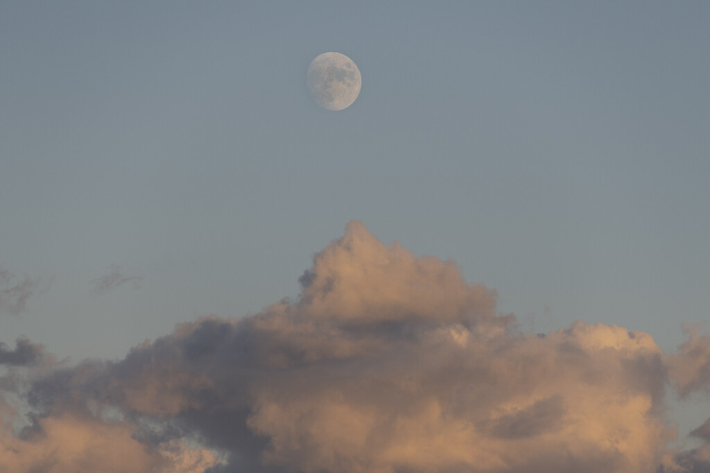 Moon and Clouds by timerskine