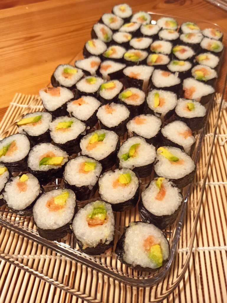 Sushi night by gabis