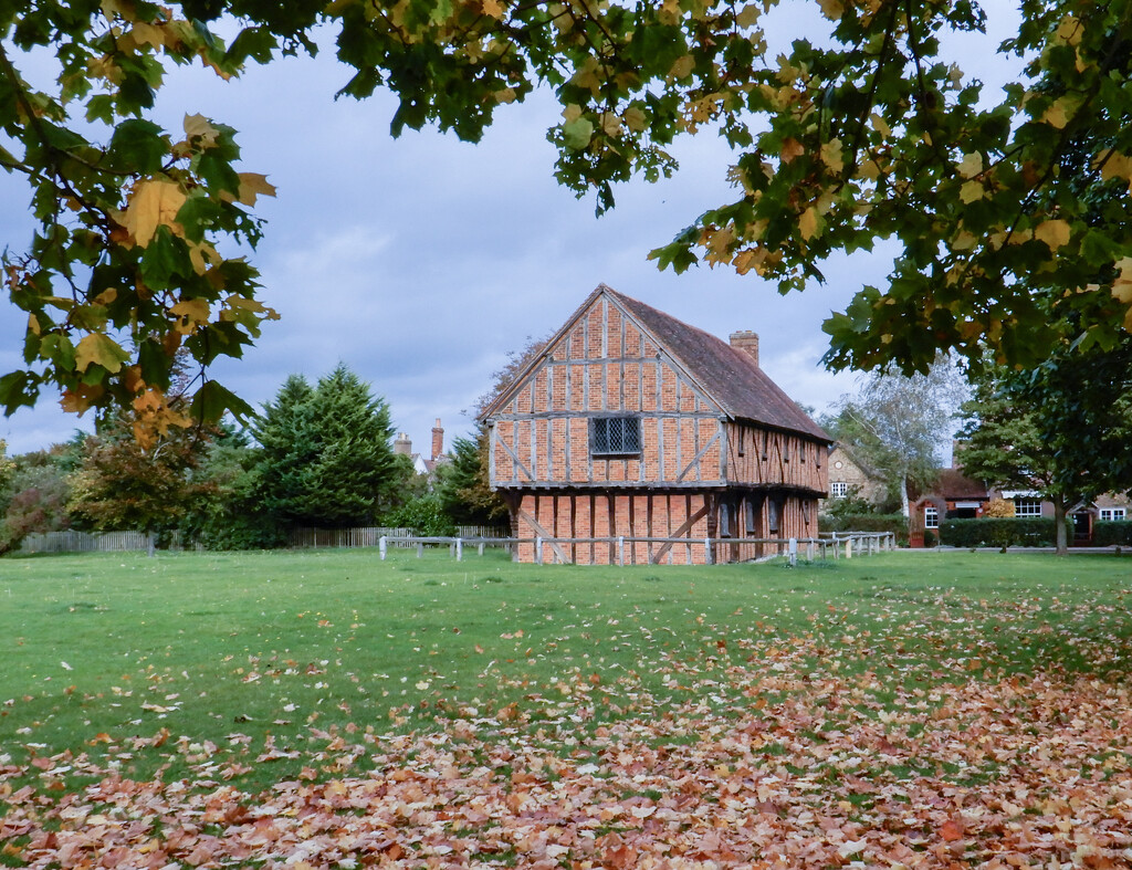 Moot Hall, Elstow by busylady
