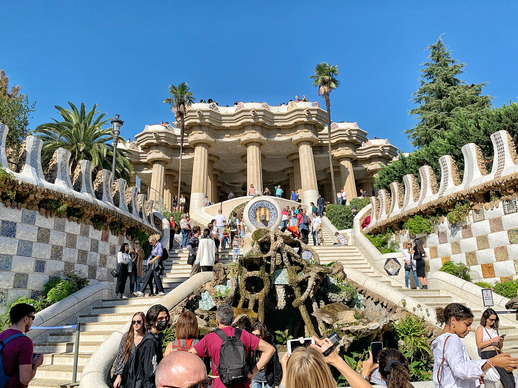 Fountains in Parc Güell by cocobella