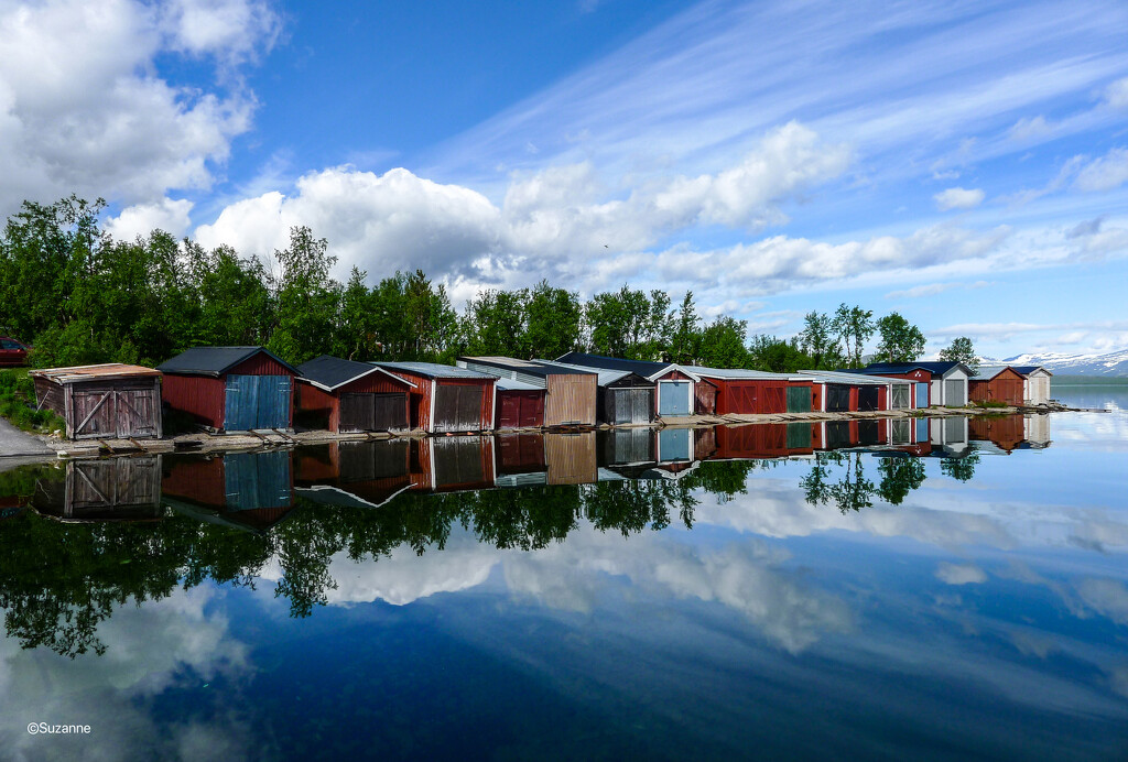 Lake Torne Träsk, northern Sweden, 2017 by ankers70