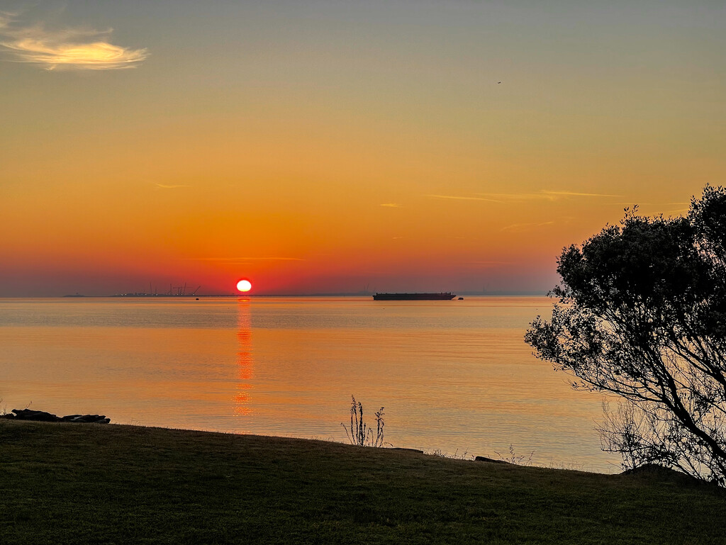 Sunrise over Hampton Roads by jbritt