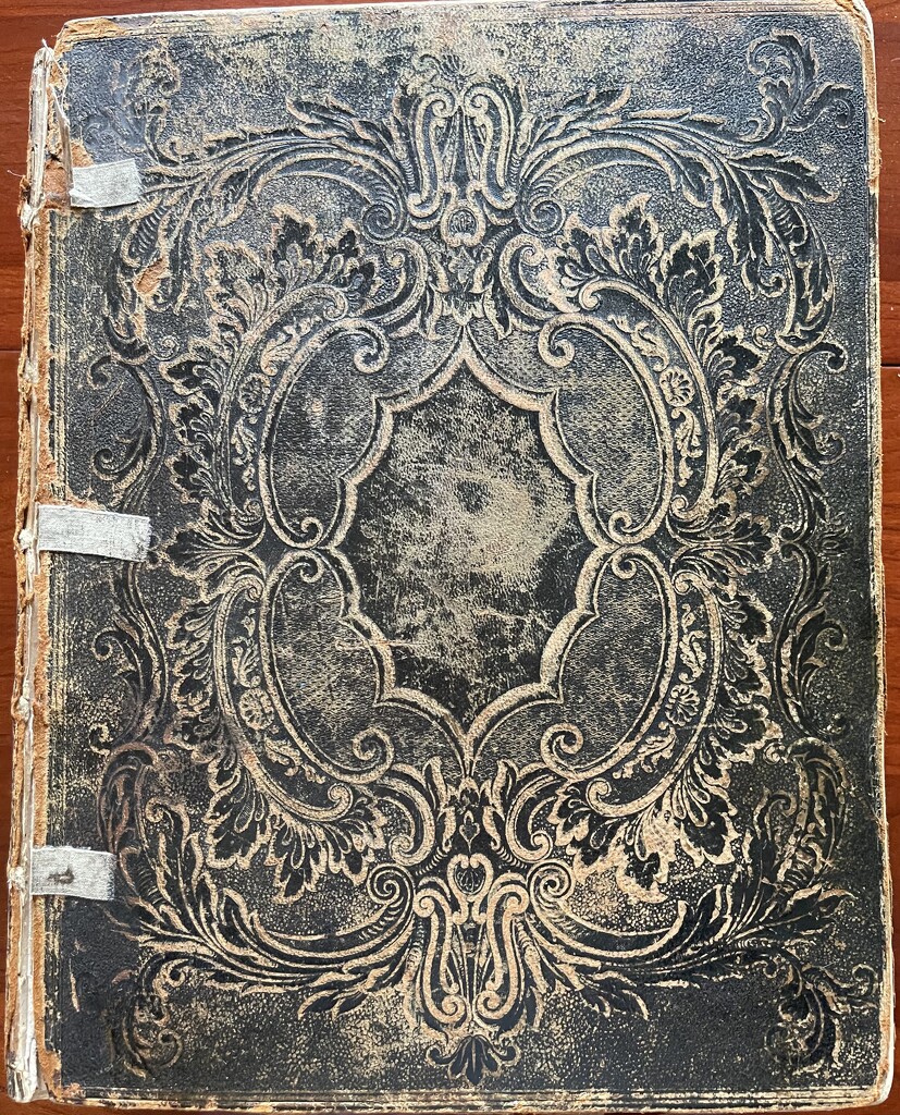 Family Bible - 1850 by essiesue