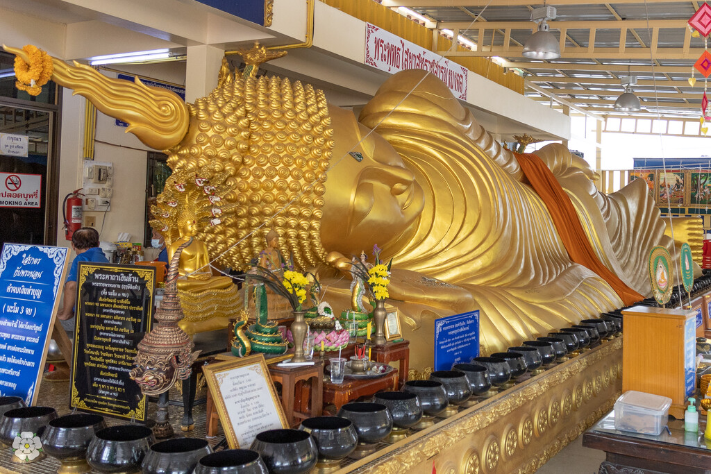 Wat Nong Ao – The Golden Temple - Pattaya. by lumpiniman
