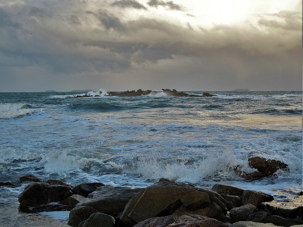 Storm Barra yesterday morning by etienne