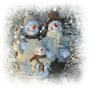 3rd Dec 2021 - Snowman Family.