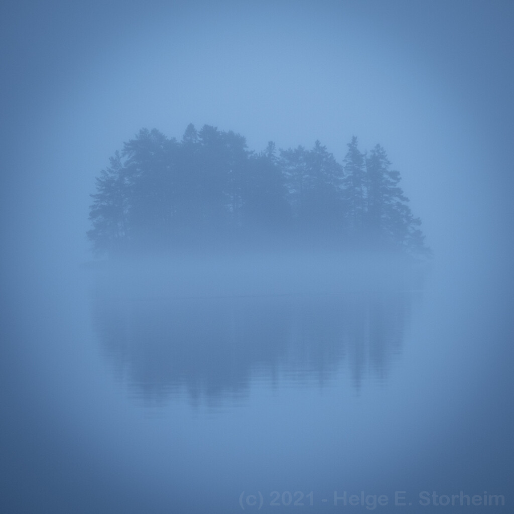 Island in the mist by helstor365