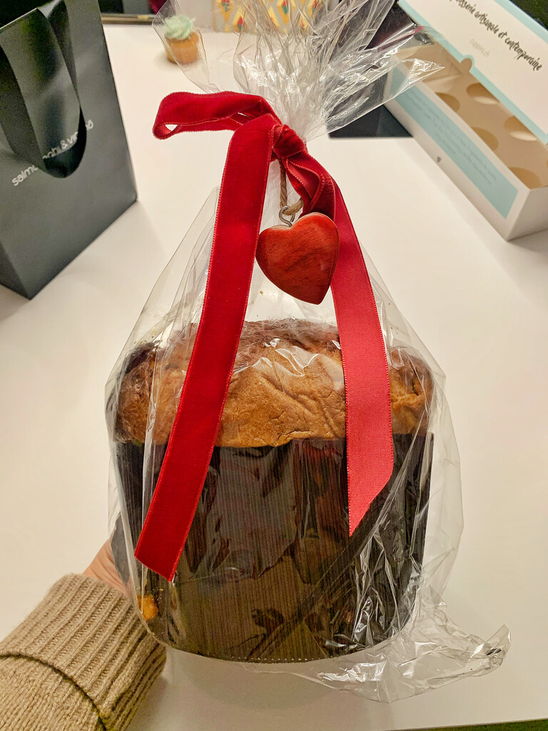 A panettone with a heart.  by cocobella