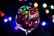 21st Dec 2021 - A Glass of Christmas Cheer