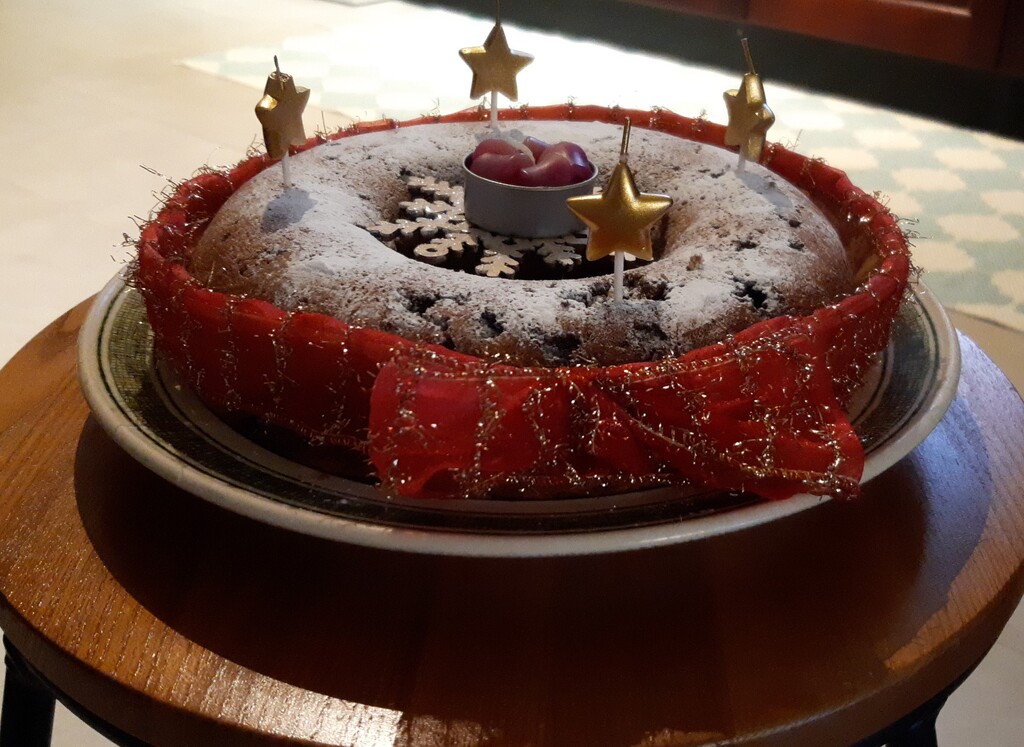Christmas Cake tradition  by sarah19