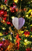 24th Dec 2021 - Decorations on my tree