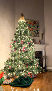 25th Dec 2021 - 1st Christmas tree in new condo