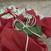 22nd Dec 2021 - Gift wrapping 