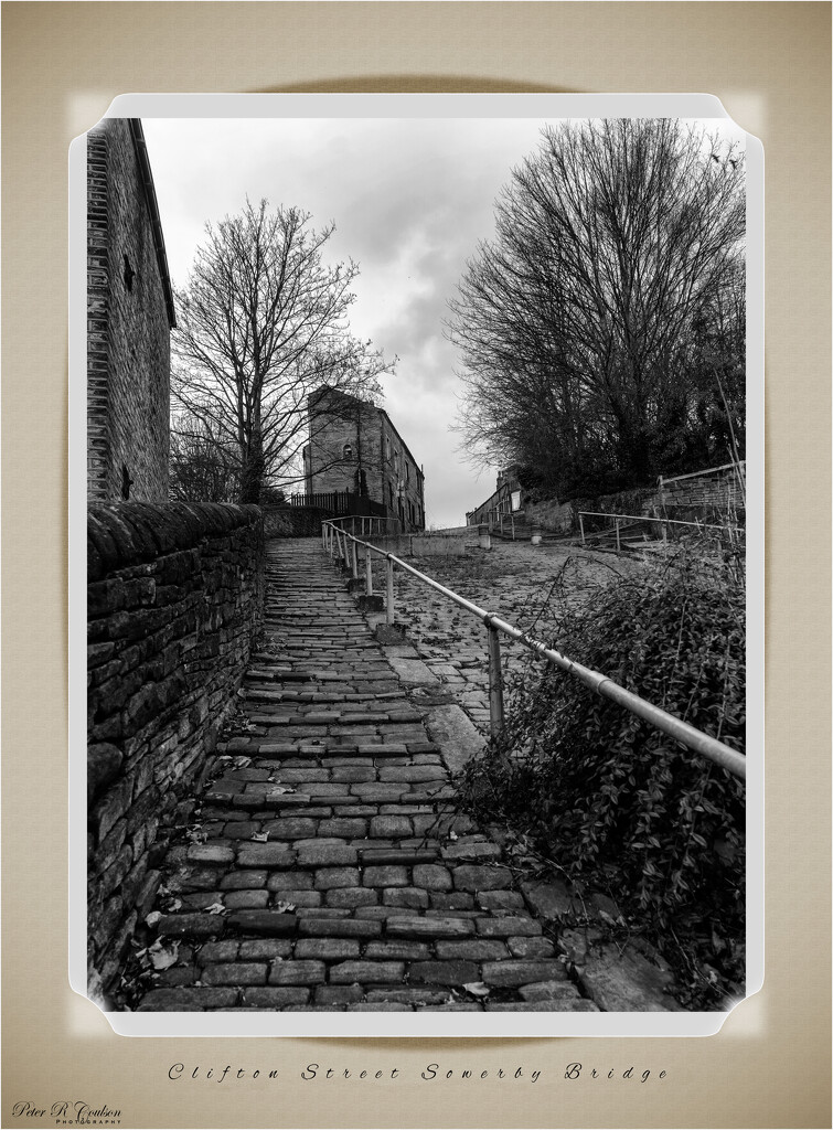 Cobbled Footpath by pcoulson