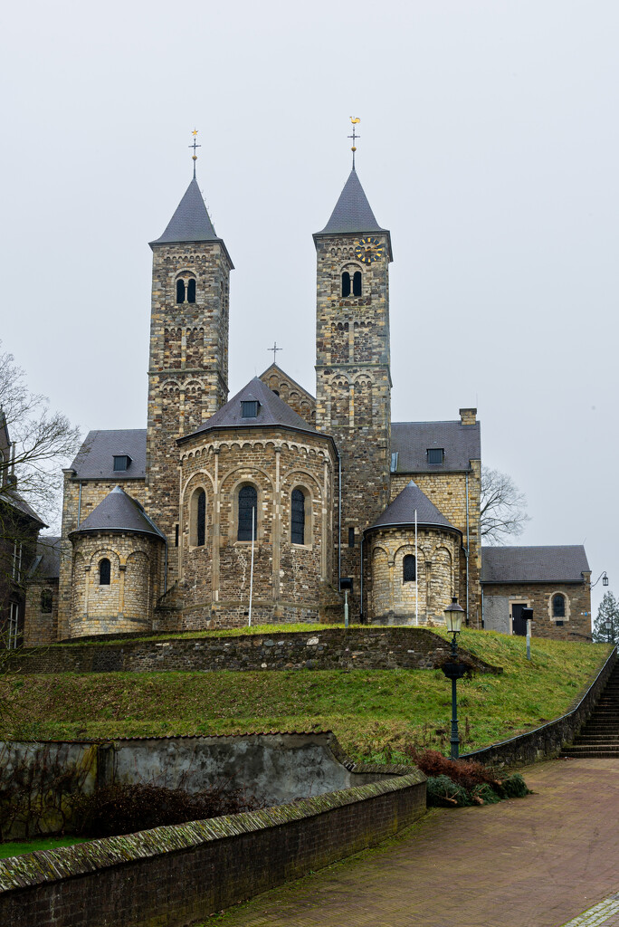 01-15 - Basilica Sint Odiliënberg by talmon