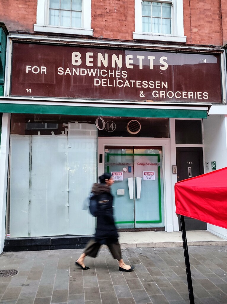 Bennetts for sandwiches  by boxplayer