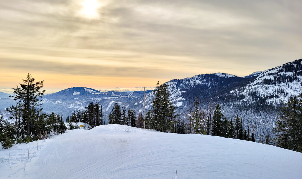 Scenic Ski by jawere