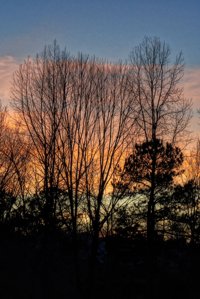 Monday Sunset by kvphoto