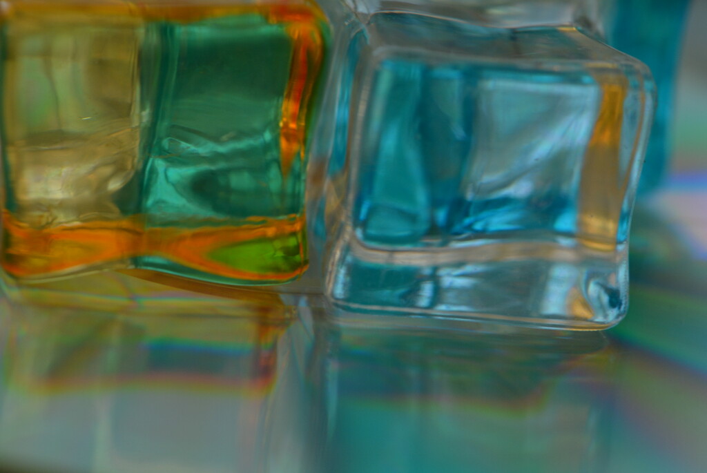 Pretty cubes refractions....... by ziggy77