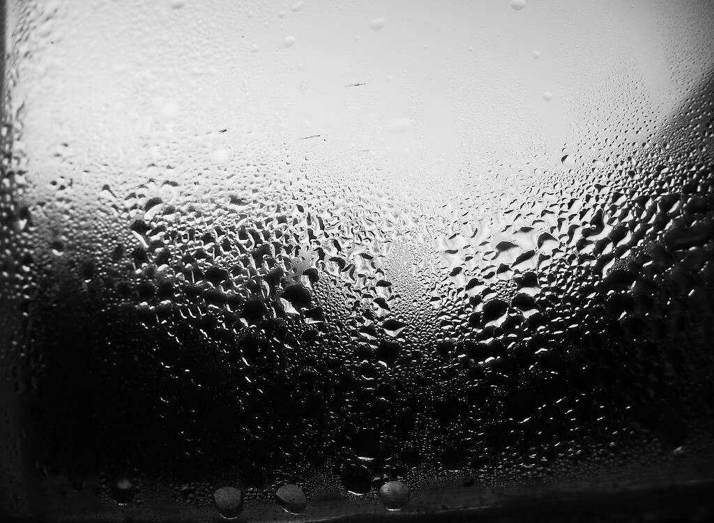 Raindrops by delboy207