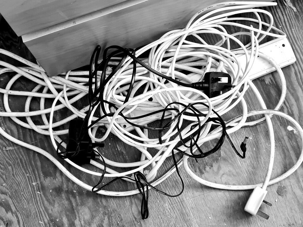 The Madness of Messy Cables by serendypyty