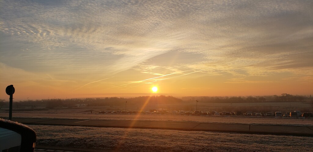 Frosty sunrise by shine365