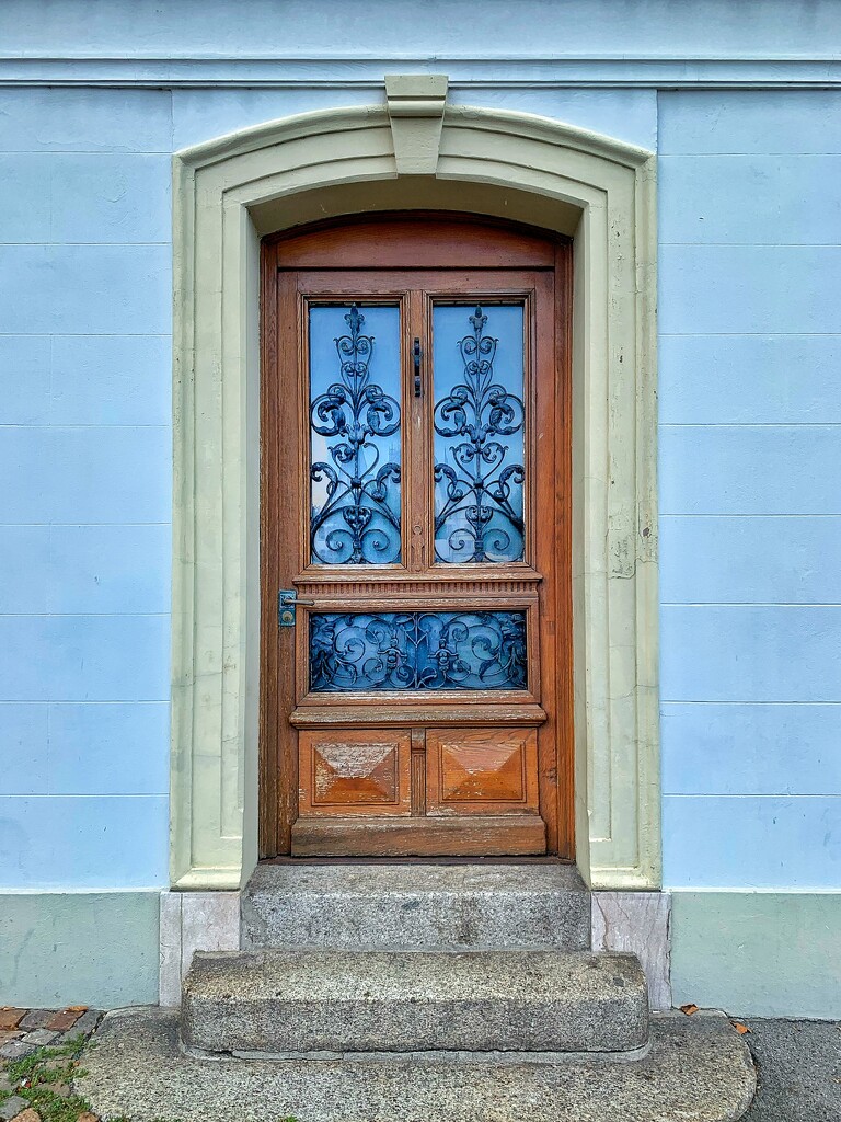 A lot of hearts on a brown door.  by cocobella