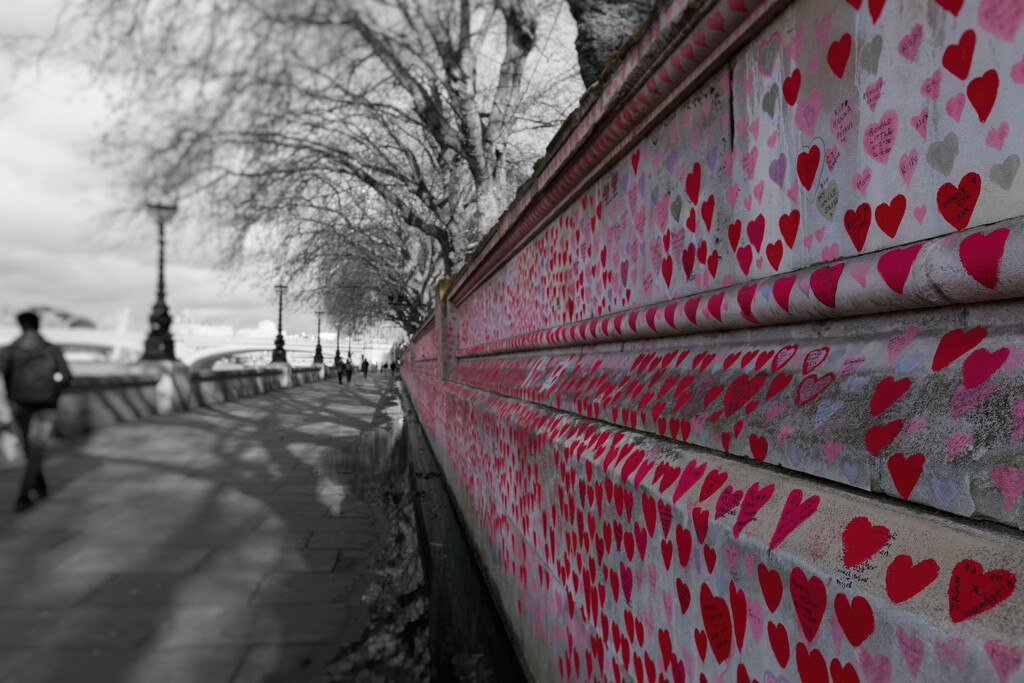 Wall of love by rumpelstiltskin