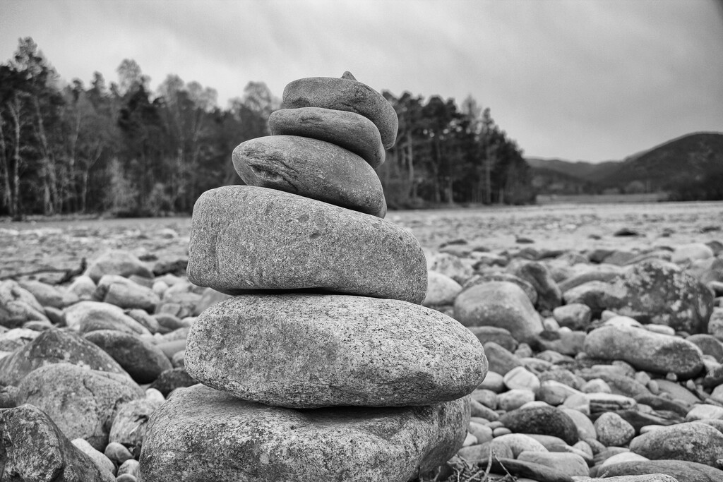 The Shape of Stones on the Riverbank by jamibann