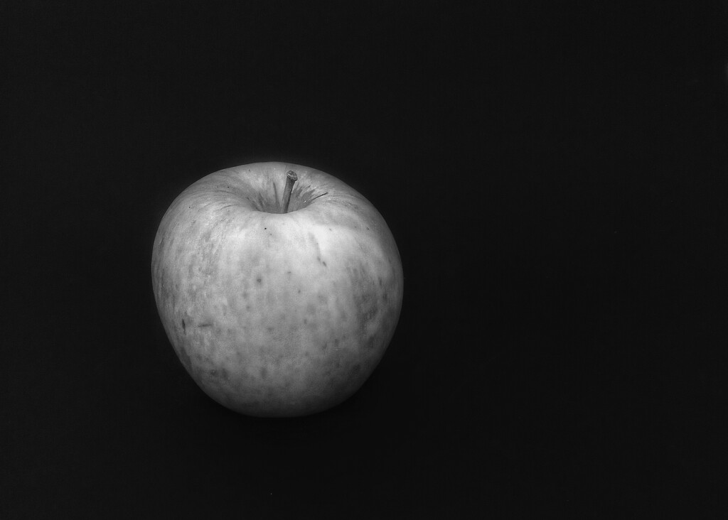An Apple a Day......  by salza