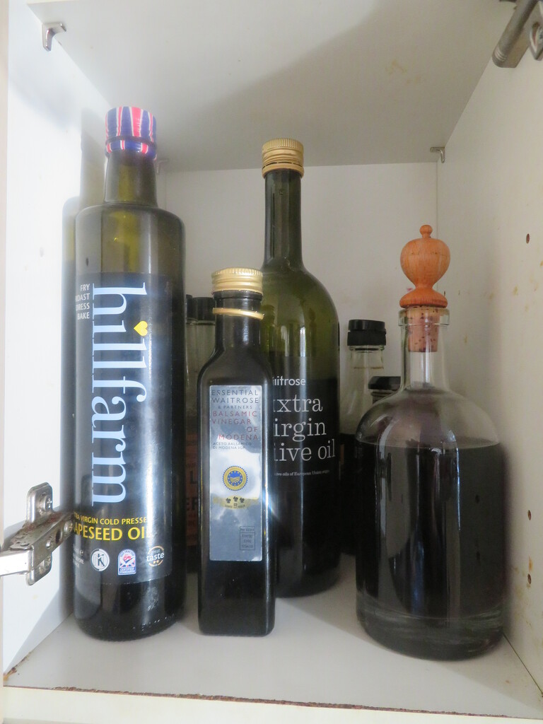 lean cupboard by lellie