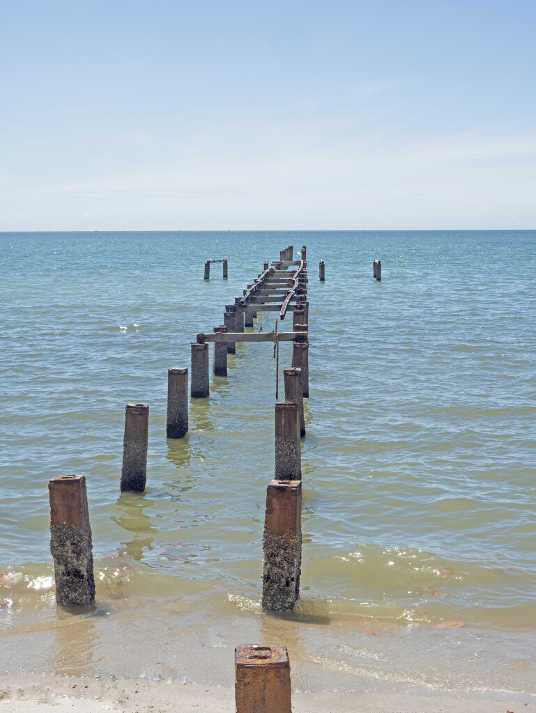 Old-jetty  by ianjb21