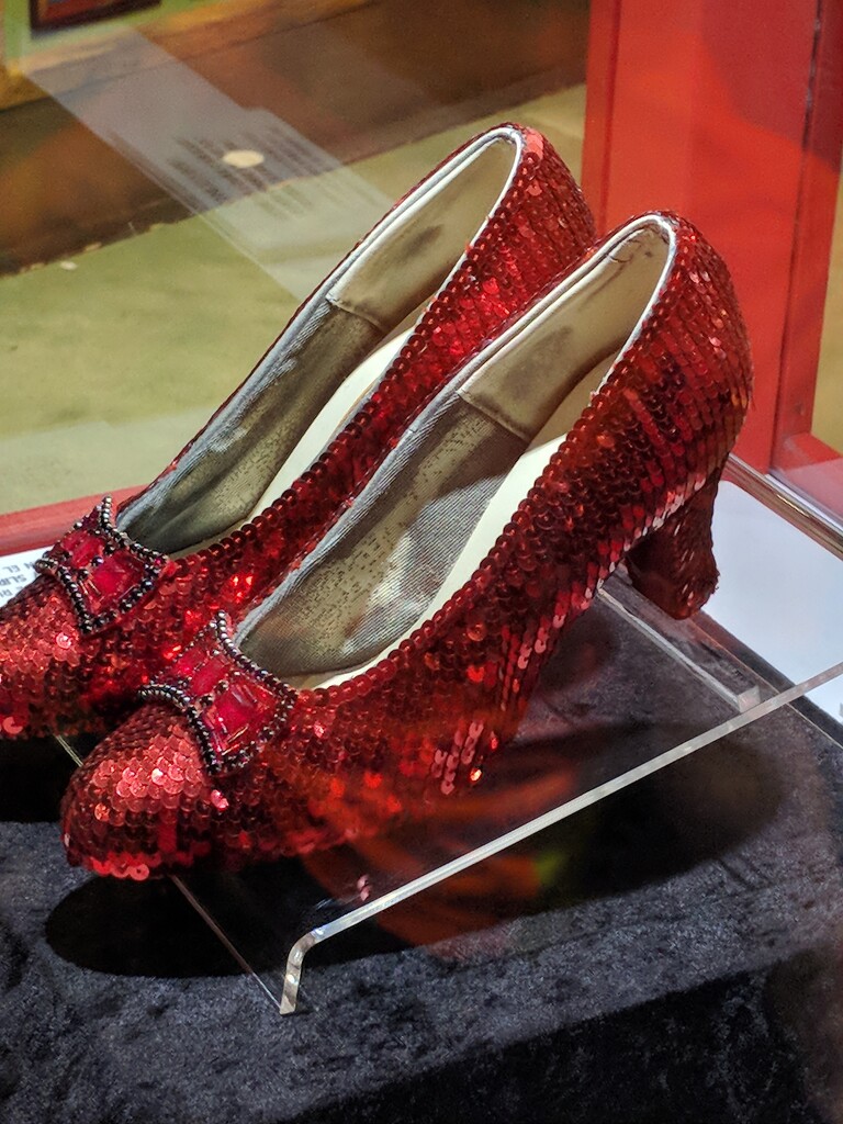 Ruby Red Slippers by photogypsy