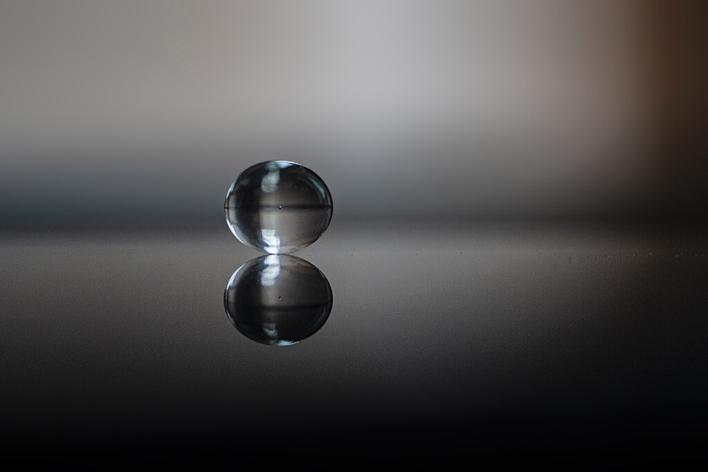 Silica gel bead. by gamelee