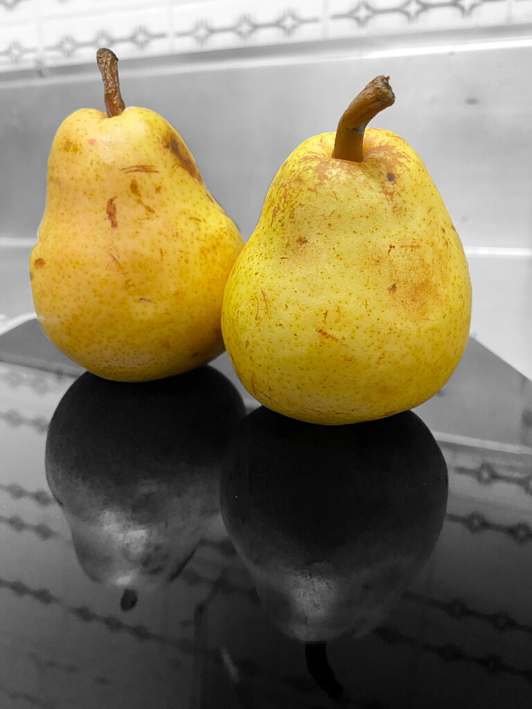 Compare The Pear by mazoo