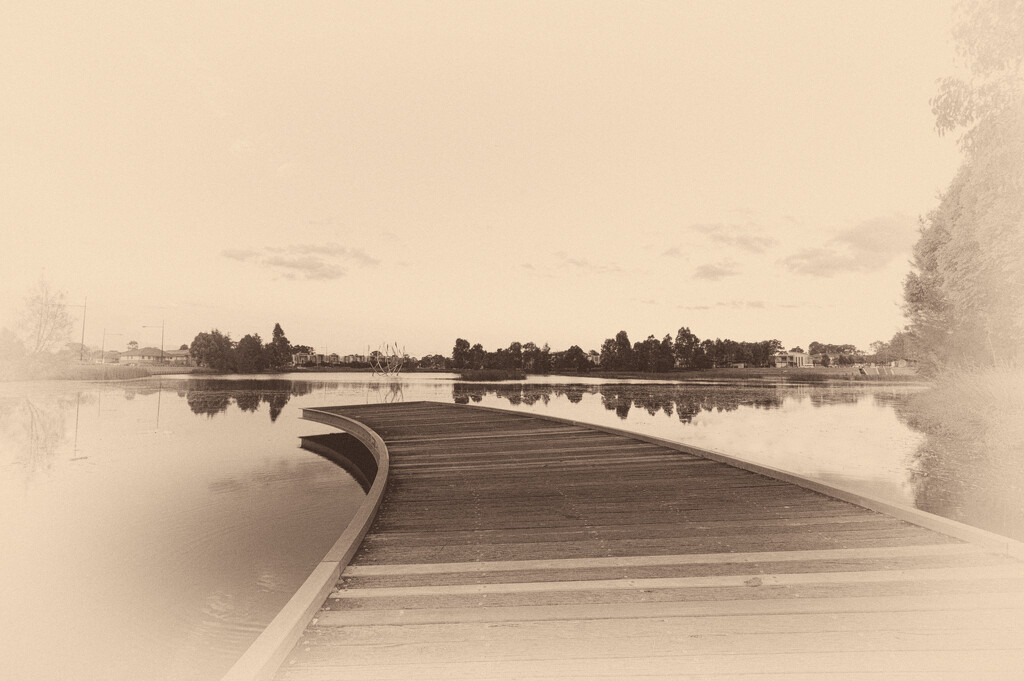 lake by mumuzi