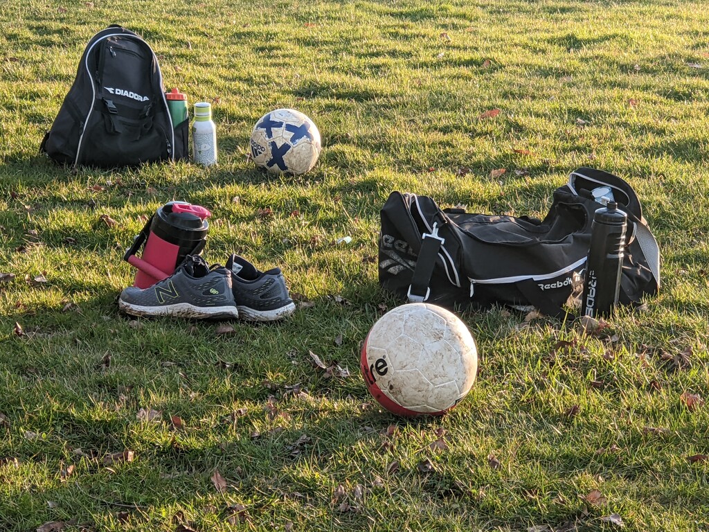 Soccer Time by photogypsy