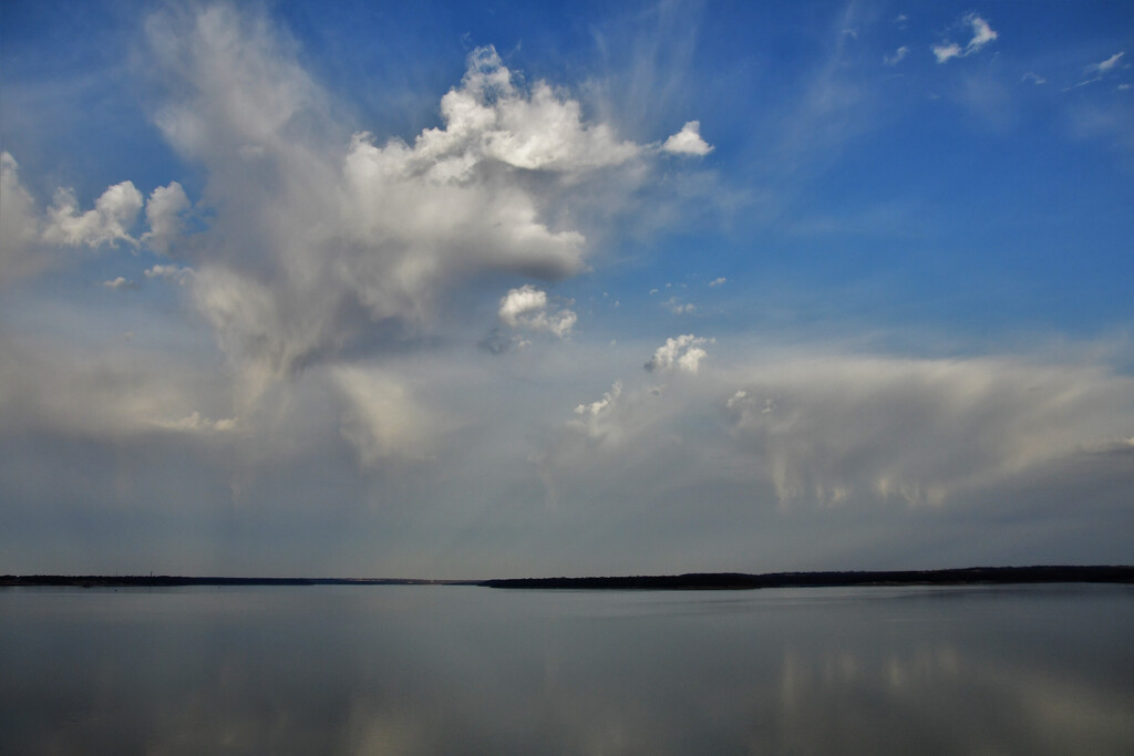 Clinton Cloudscape by kareenking