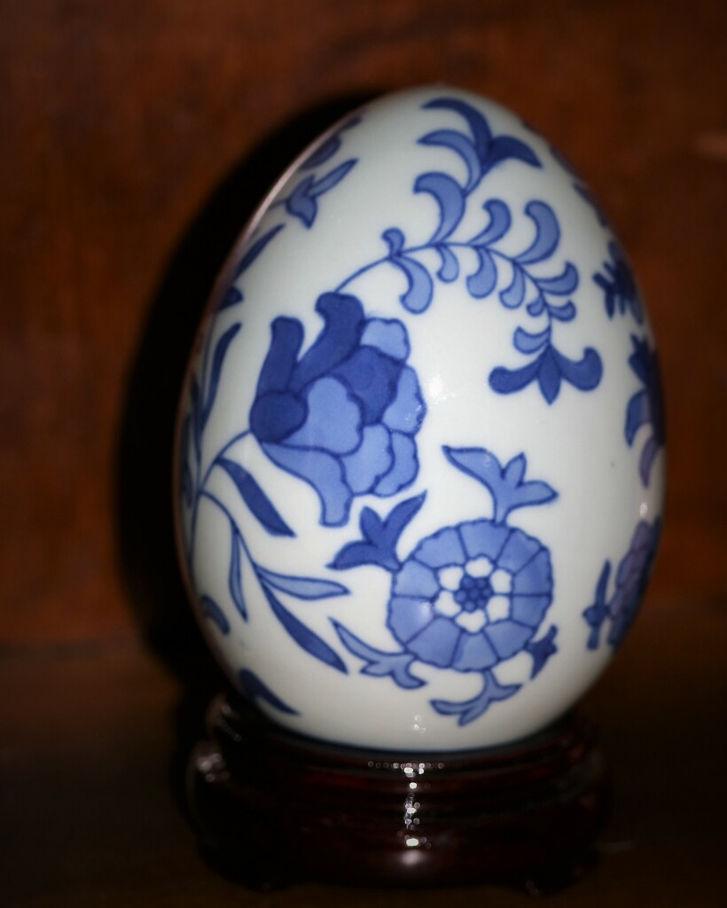 March 25: Blue and white egg by daisymiller