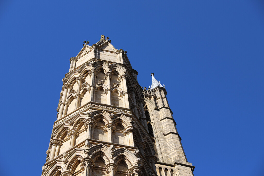 30 Shots April - Lincoln Cathedral 3 by phil_sandford