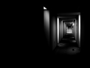 3rd Apr 2022 - the hallway