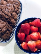 3rd Apr 2022 - Strawberries & Chocolate 