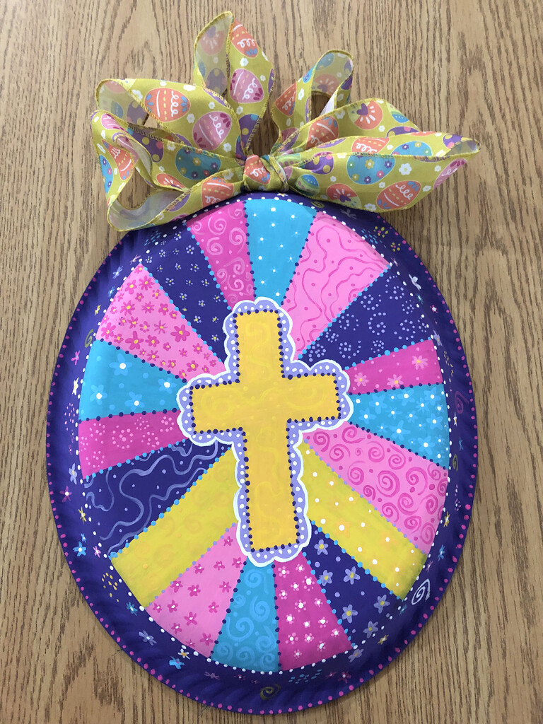 Cross egg craft by homeschoolmom