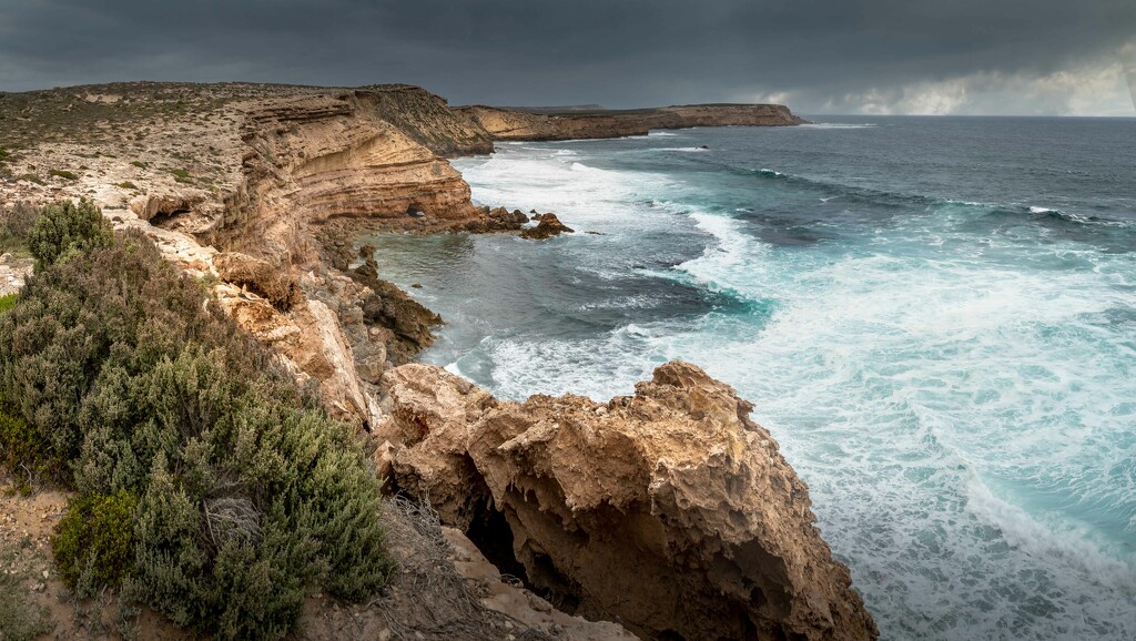 Cummings look out, Eyre peninsula. by pusspup