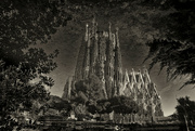 18th Apr 2022 - 0418 - Sagrada Familia reflected in the lake