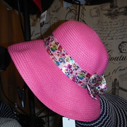 18th Apr 2022 - Pink #3: Hat
