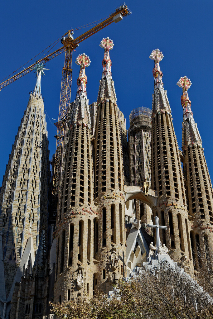 0419 - Sagrada Familia by bob65