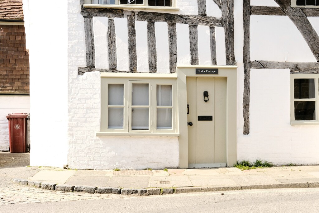 Tudor Cottage by 4rky