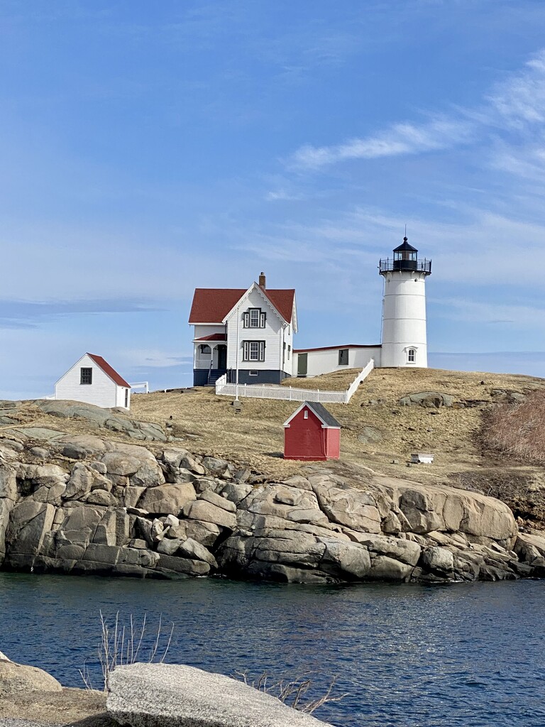 Nubble Light  by clay88